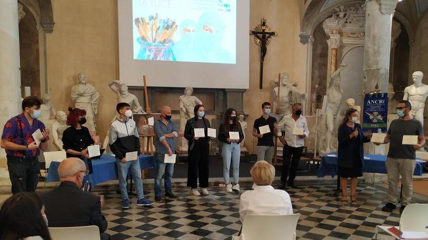Nelle opere degli studenti il ringraziamento al personale dell’Aoup