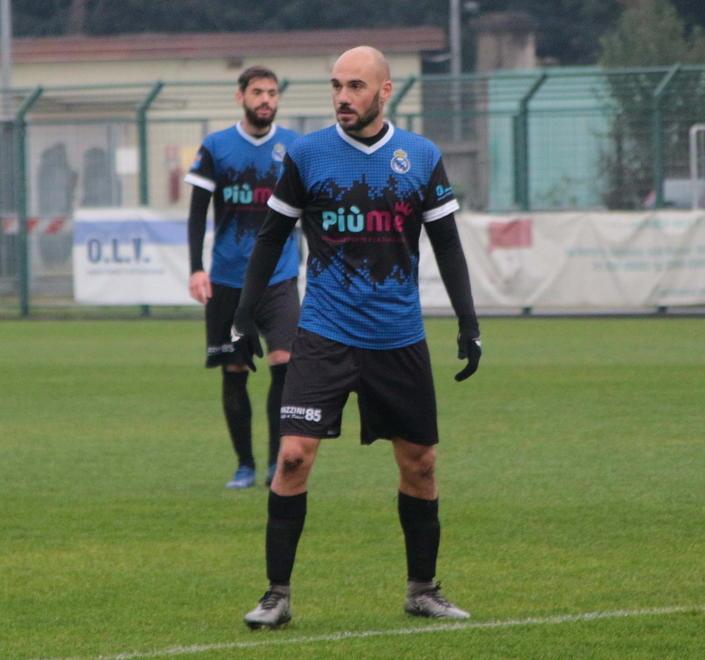 Real Forte fa suo il derby col Ghiviborgo Il Seravezza la spunta al nono rigore 
