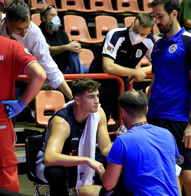 Top Secret, che tegola: Zampini sarà operato, out 4 mesi