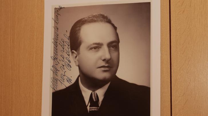 Modena. Mostra alla Rossini: Storie e volti della lirica modenese oltre le leggende Pavarotti e Freni