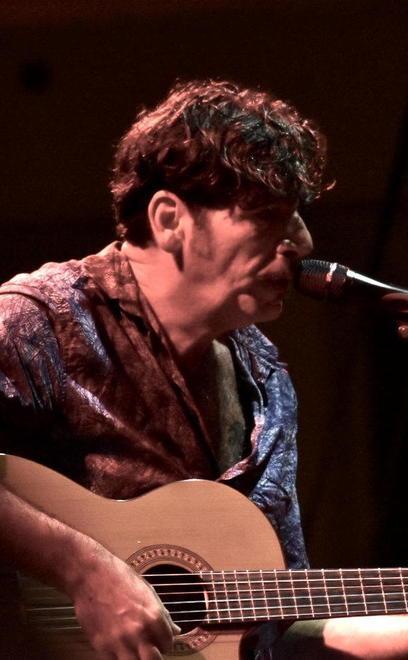Cascina, Bobo Rondelli: «Ma “Imagine” è anarchica, non comunista...» 