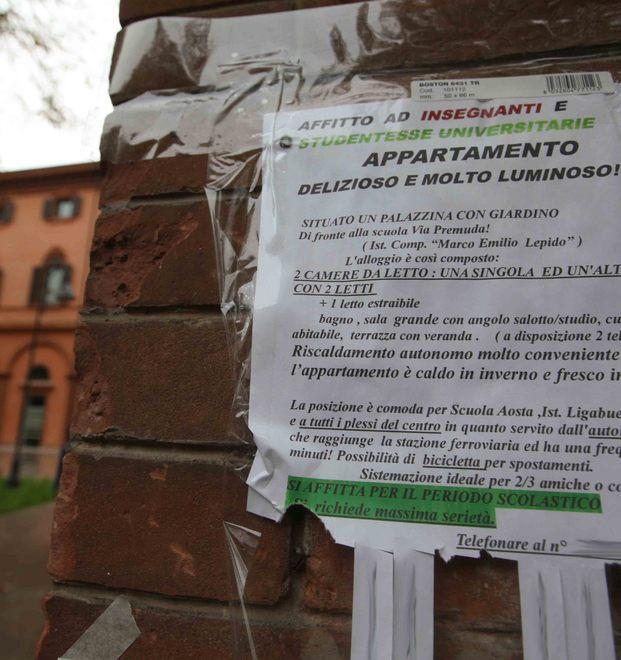 Modena, affitti a prezzi stellari: un vecchio trilocale costa anche 700 euro 