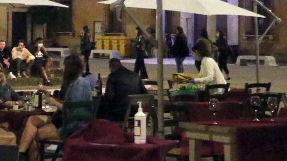 I residenti insorgono contro la movida: «Il sindaco ha il dovere di intervenire»
