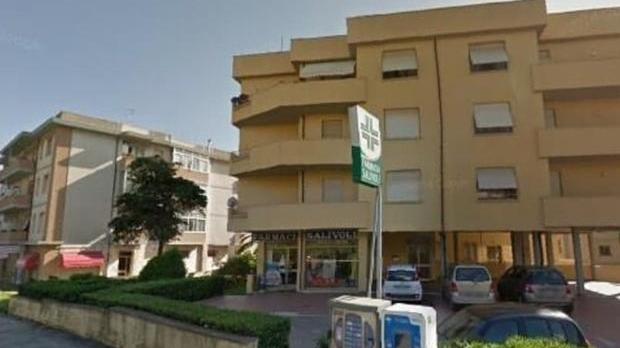 Covid, è boom di richieste di tamponi nelle farmacie