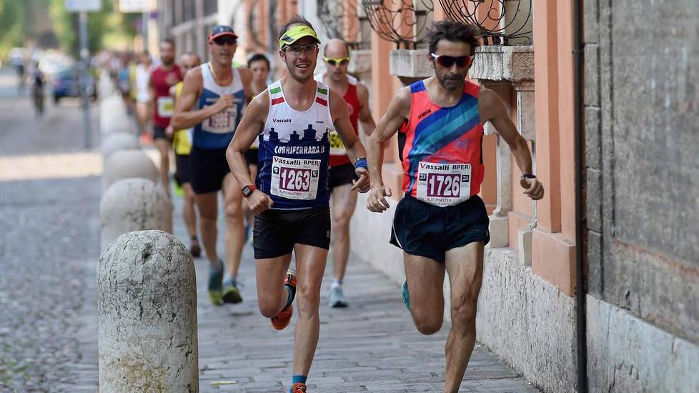 Domenica in centro con la Corriferrara