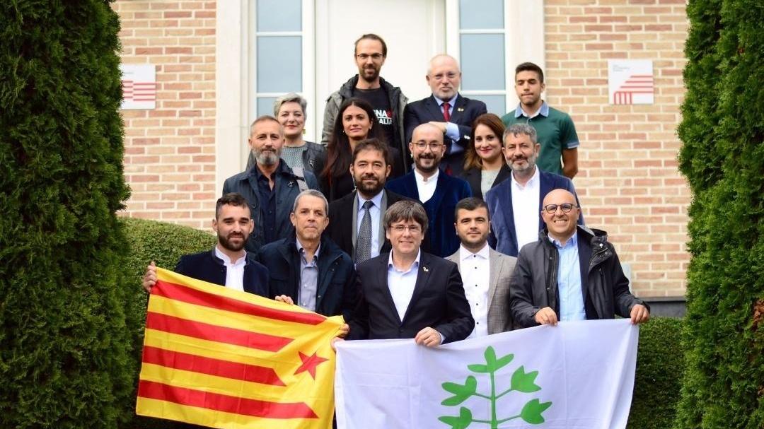 Doveva partecipare a una festa folk catalana