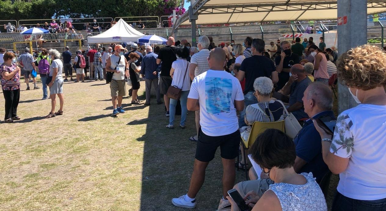 Vaccini sotto le stelle per la festa di San Miquel 