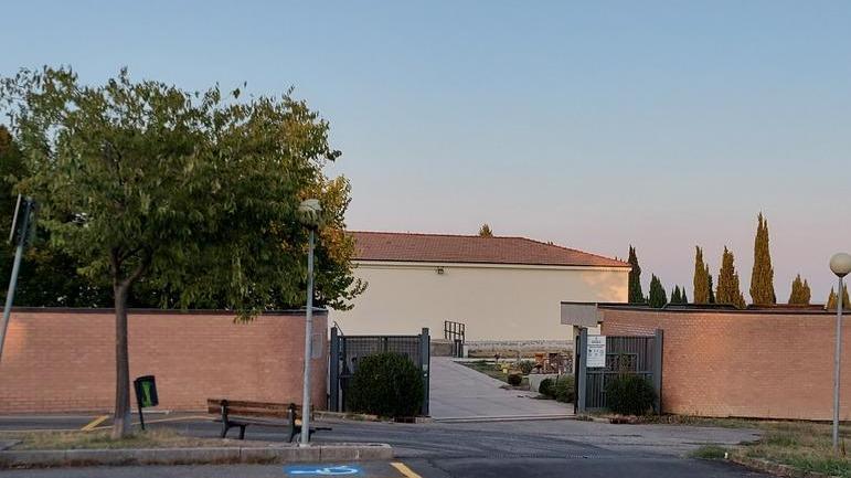 Maranello. Rubano bancomat, prelevano e si giocano tutto