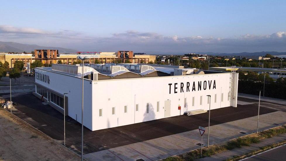 Maxi negozio apre e assume Terranova sbarca a Pistoia