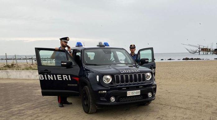 Argenta, affitta casa-vacanze inesistente: due denunciati 