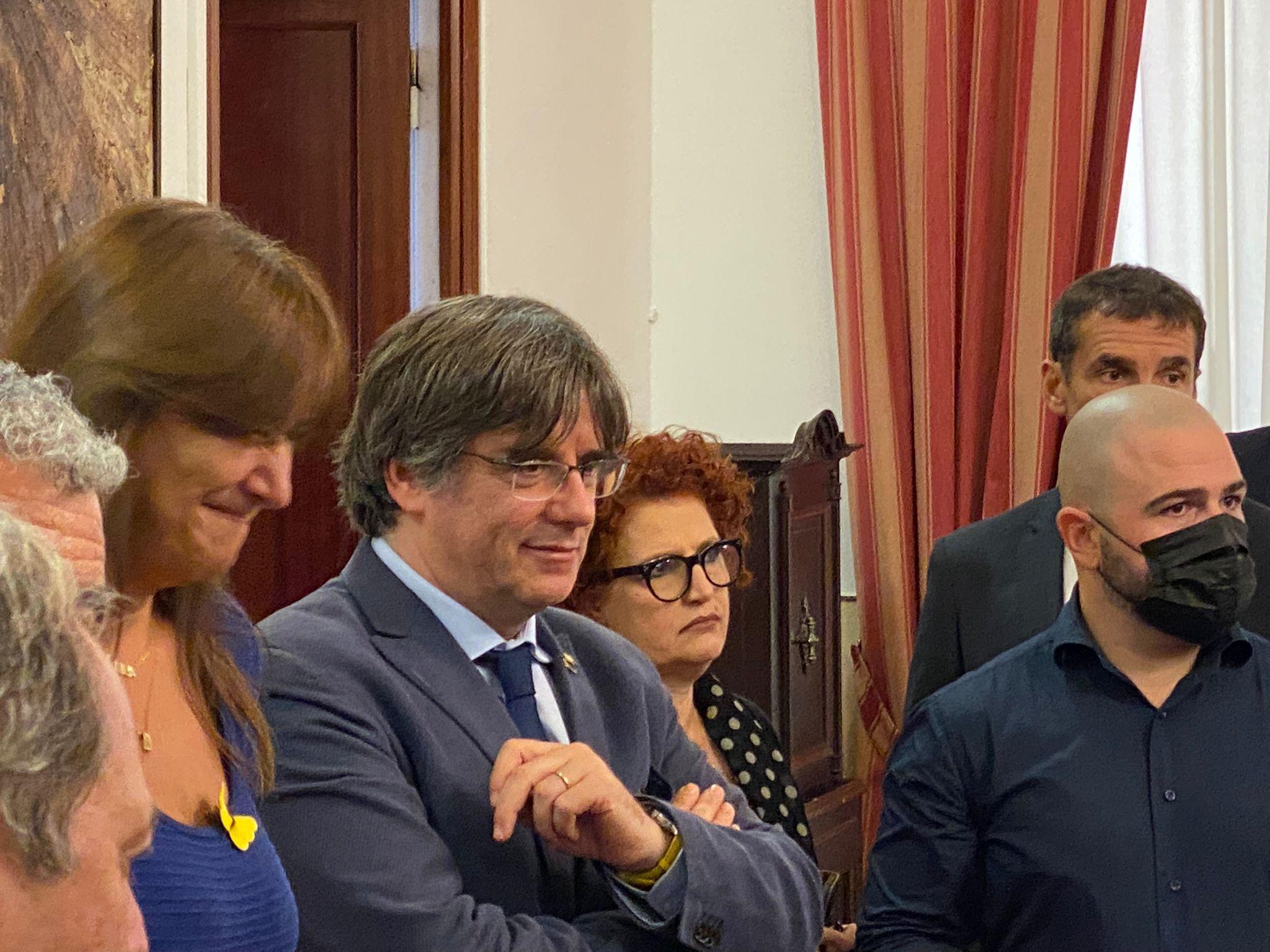 Carles Puigdemont ad Alghero nello studio del sindaco Mario Conoci (foto Roberto Gabrielli)