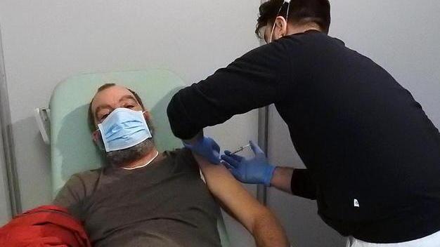 La campagna vaccinale è in frenata nonostante l’obbligo del Green pass