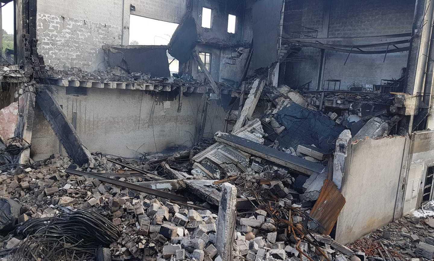 Inchiesta e sigilli ai capannoni 