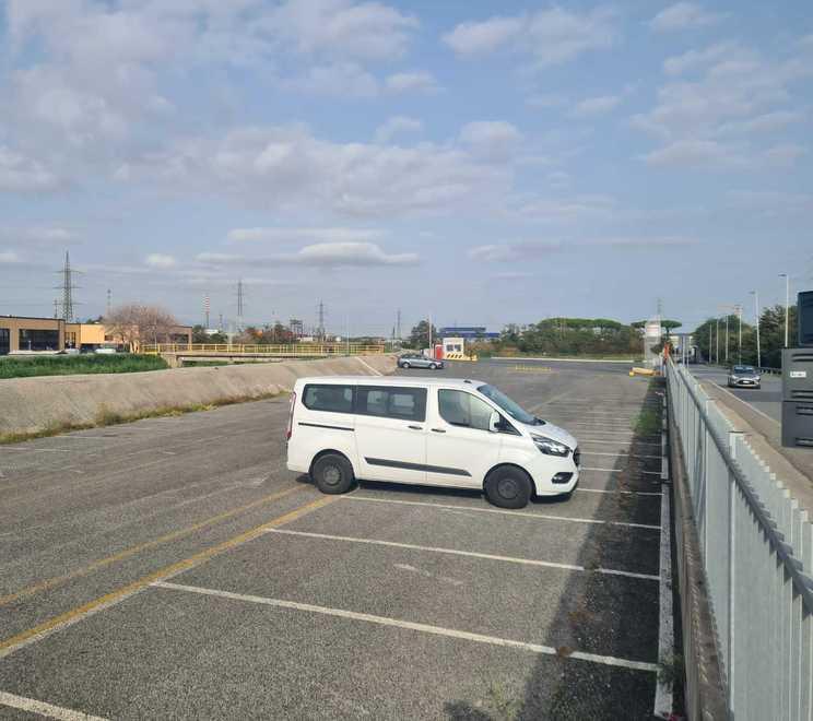 Crisi del lavoro a Livorno: Mt logistica manda a casa 25 lavoratori 