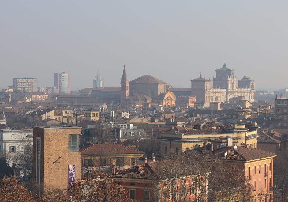 Modena, da venerdì la nuova manovra antismog, Diesel Euro 4 fermi solo in emergenza 