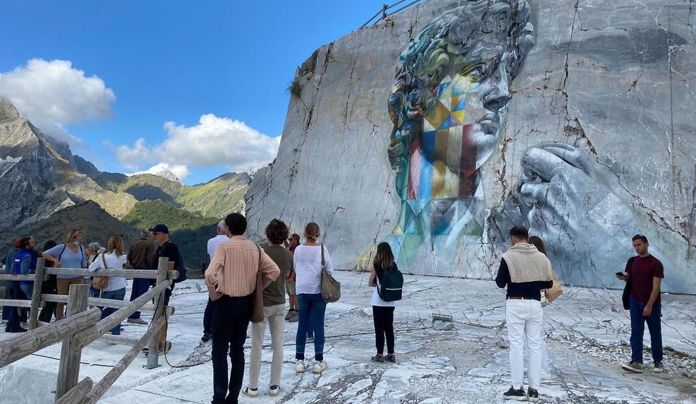 Sviluppo sostenibile, arte e artigianato: ecco la Carta di Carrara