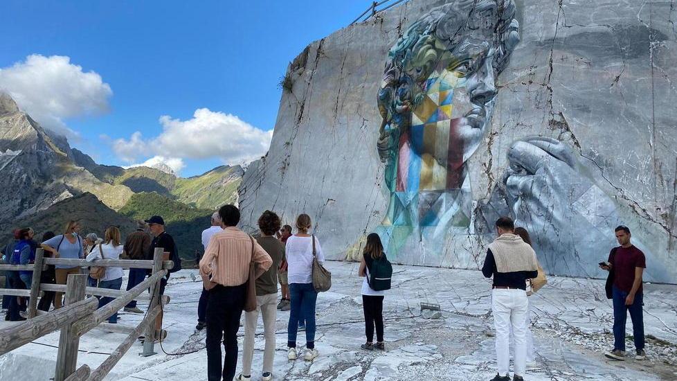 Sviluppo sostenibile, arte e artigianato: ecco la Carta di Carrara