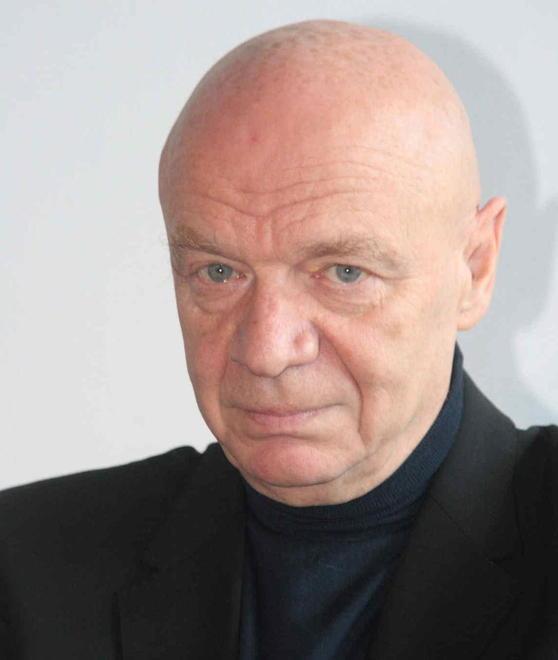“Tre baci per Micha” il progetto per il maestro