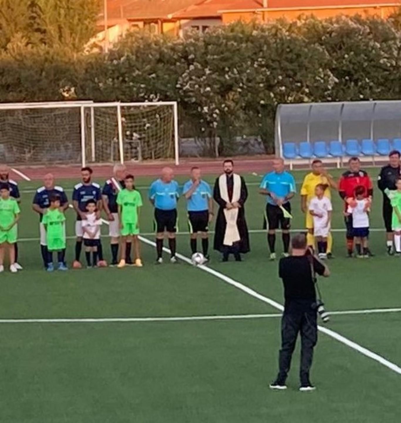 Amichevole con i sindaci romeni per inaugurare il centro sportivo