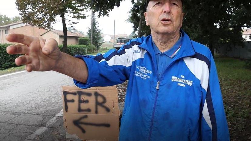 Gorgo, ponte pericoloso, chiuso tratto Ss16. Proteste dei conducenti: noi non informati