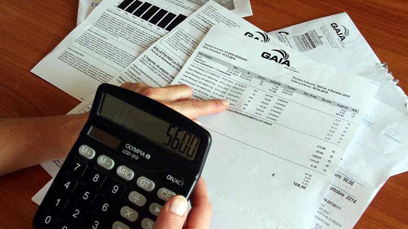 Numeri e acronimi: imparare a leggere la bolletta della luce per capire le spese 