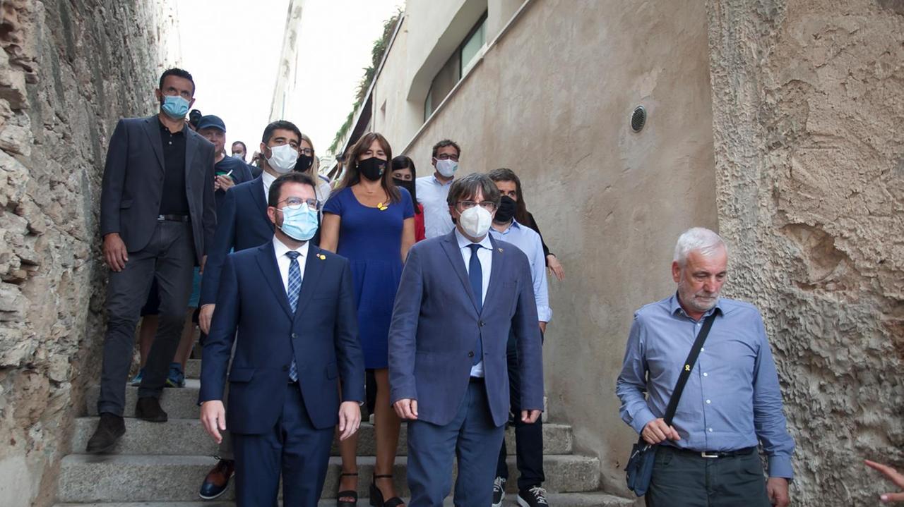 Puigdemont a Bruxelles: "Tornerò in Sardegna il 4 ottobre"