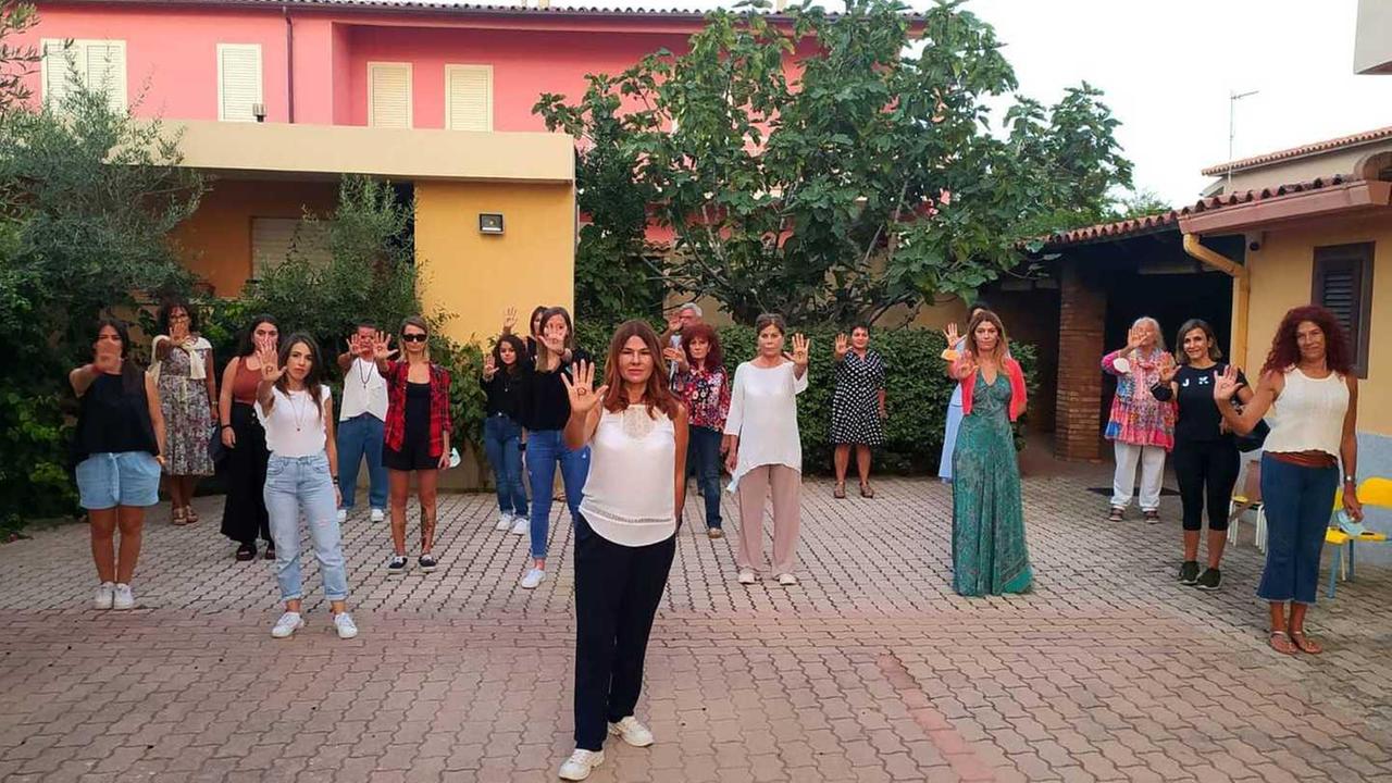 Prospettiva Donna: «Non vi lasceremo sole»