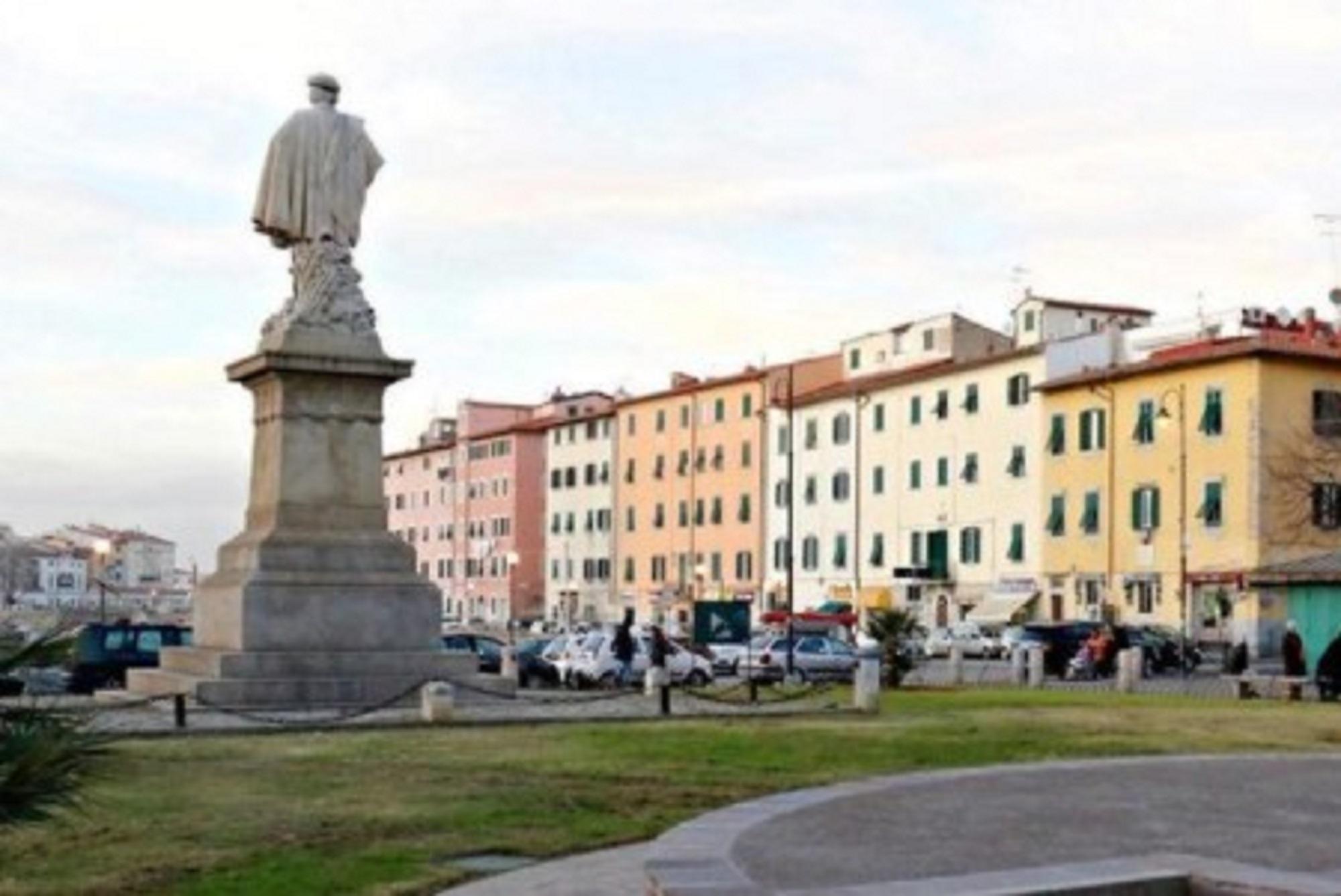 Uno scorcio di piazza Garibaldi (foto d'archivio)