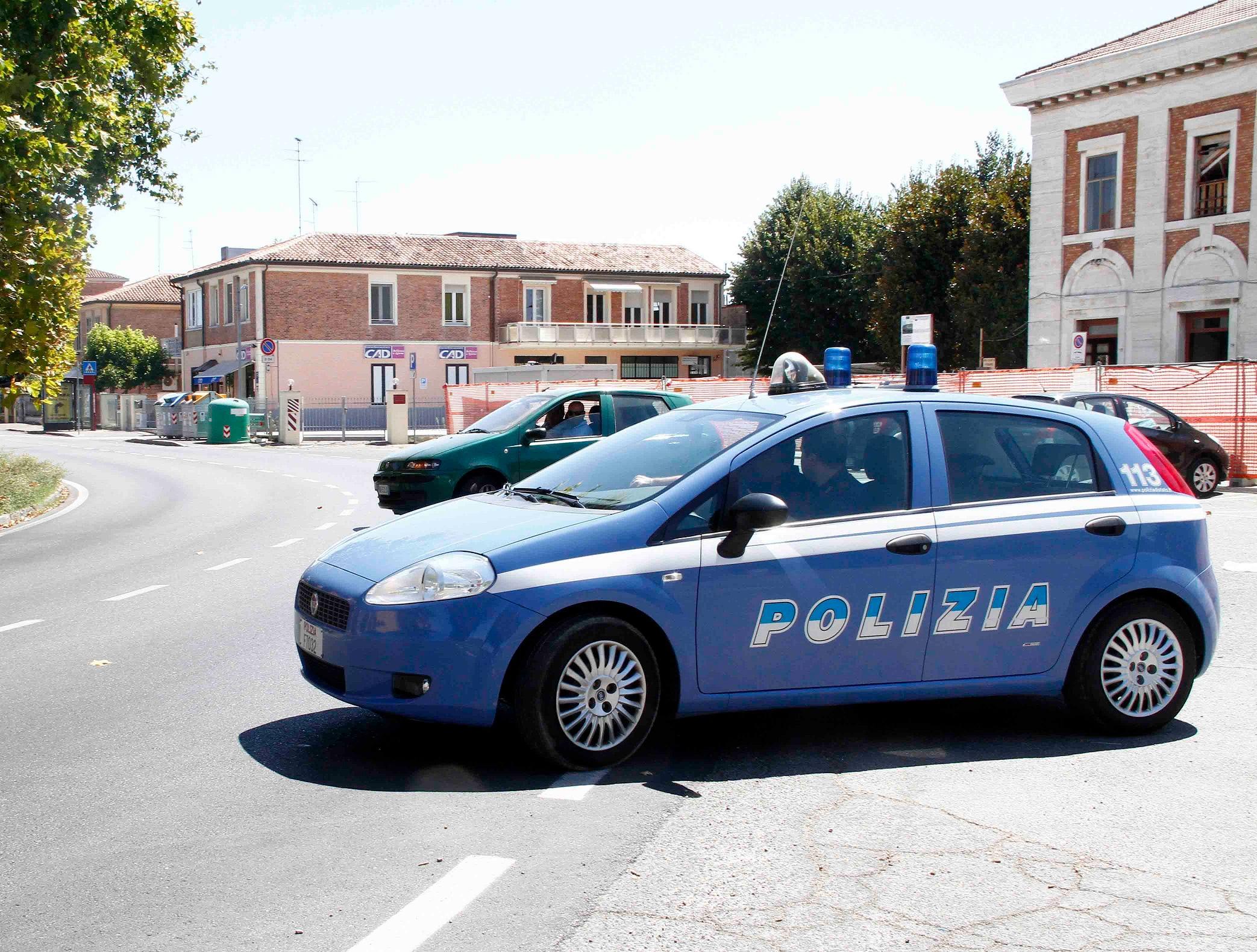 "Hai una relazione con un'altra?". E il marito la riempie di botte 