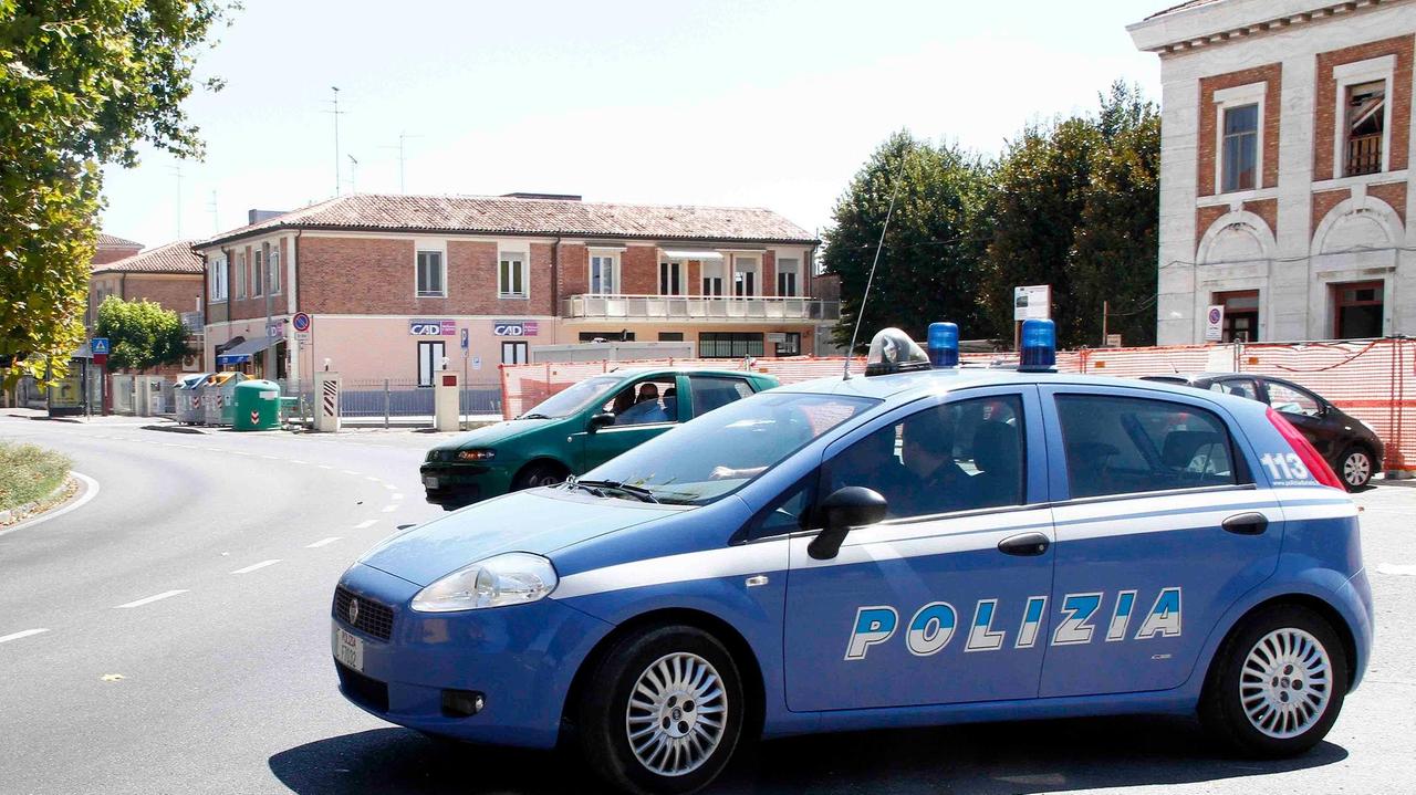 "Hai una relazione con un'altra?". E il marito la riempie di botte