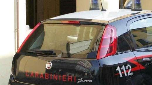 Trovati con hascisc e coca suddivisa in dosi Denunciati due uomini