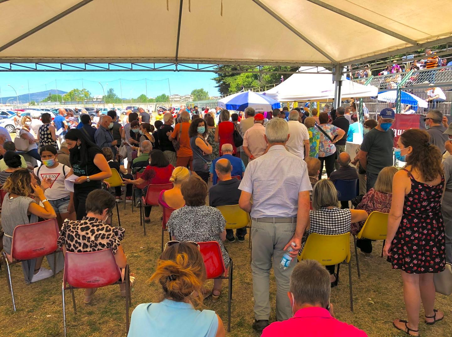 Vaccinazioni sotto le stelle all’hub del Mariotti 