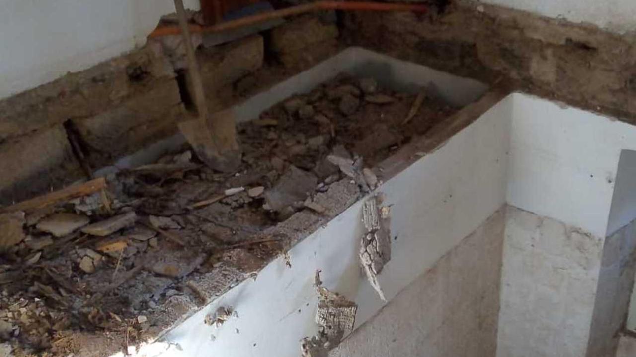 Ozieri, l’odissea di otto famiglie “sfrattate” dalle termiti 