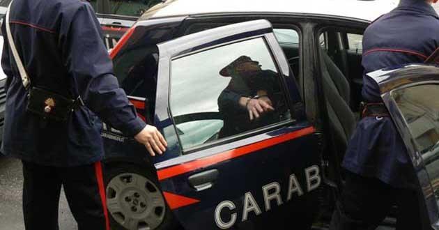 Spacciatore rientra in Italia, arrestato alla Frontiera