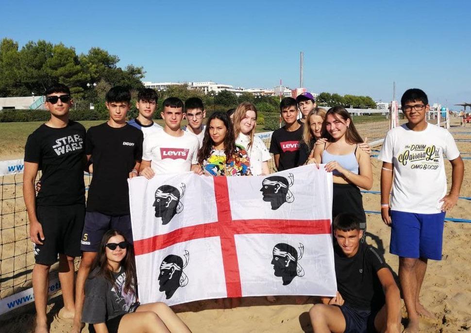 Gli studenti del liceo Pira alla settimana sportiva di Bibione 