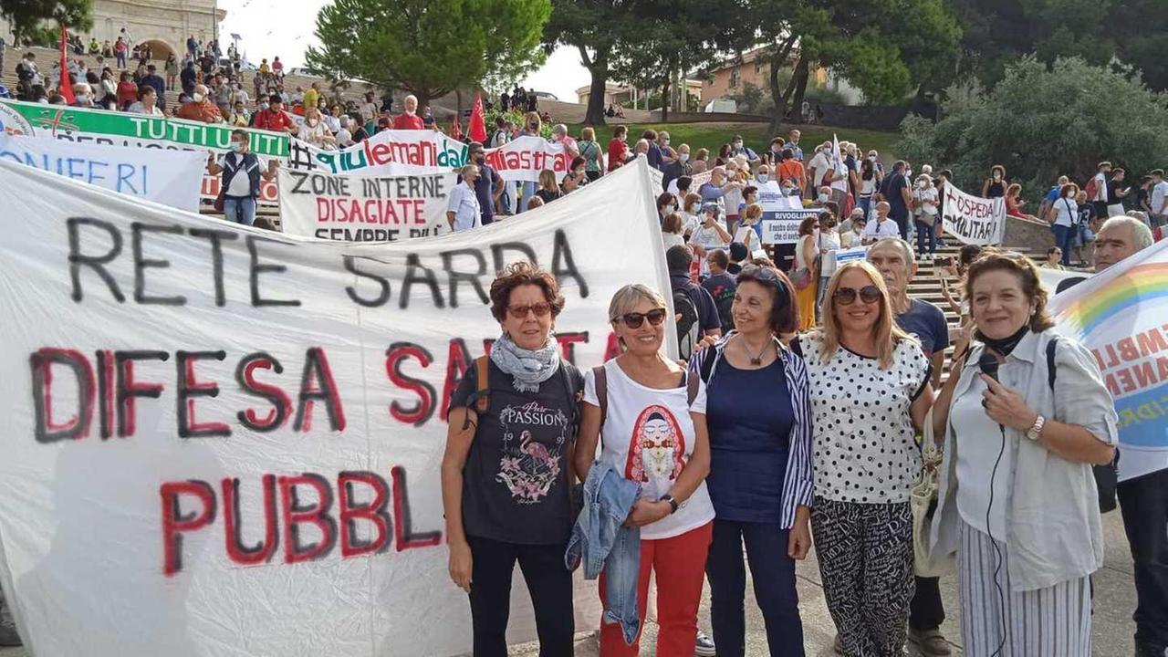 Sanità, protesta a Cagliari per il Segni 