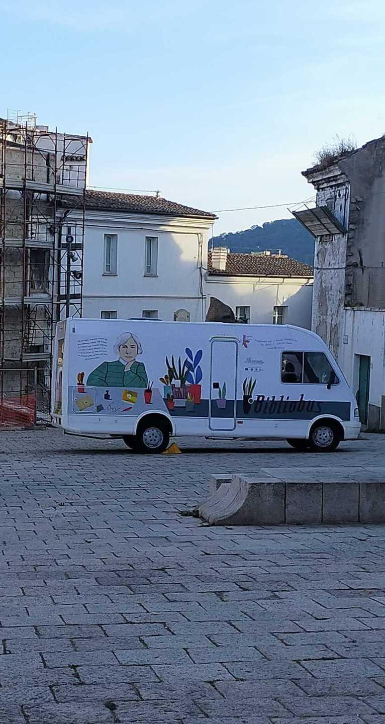 Nuoro, libri, mostre e limba il BiblioSattaPride fa festa con i bambini 