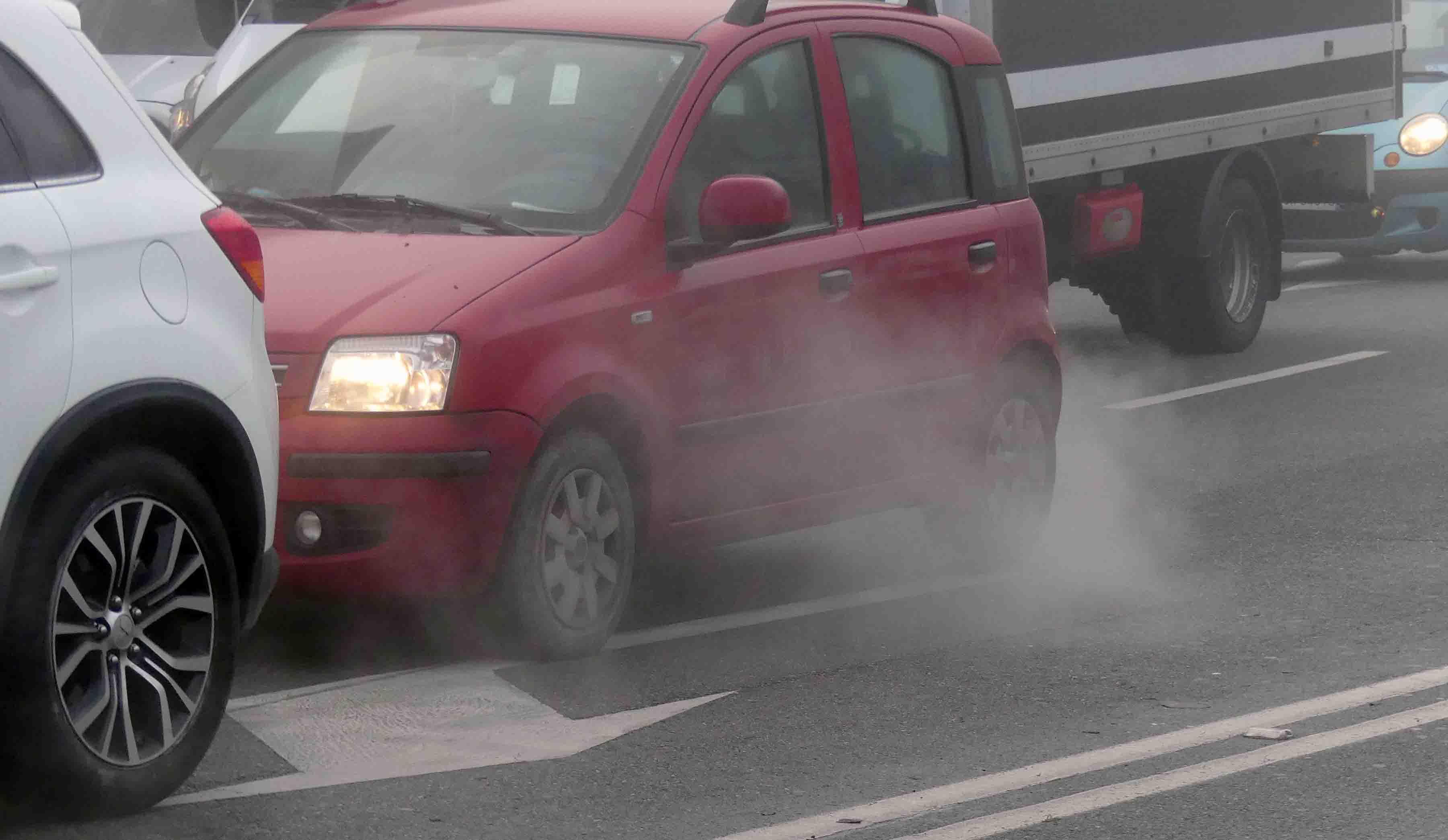Reggio Emilia, parte il piano anti smog. E da gennaio divieti più pesanti 