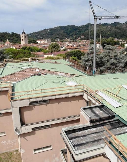 Rimarrà chiusa fino a Natale la palestra delle scuole Pistelli