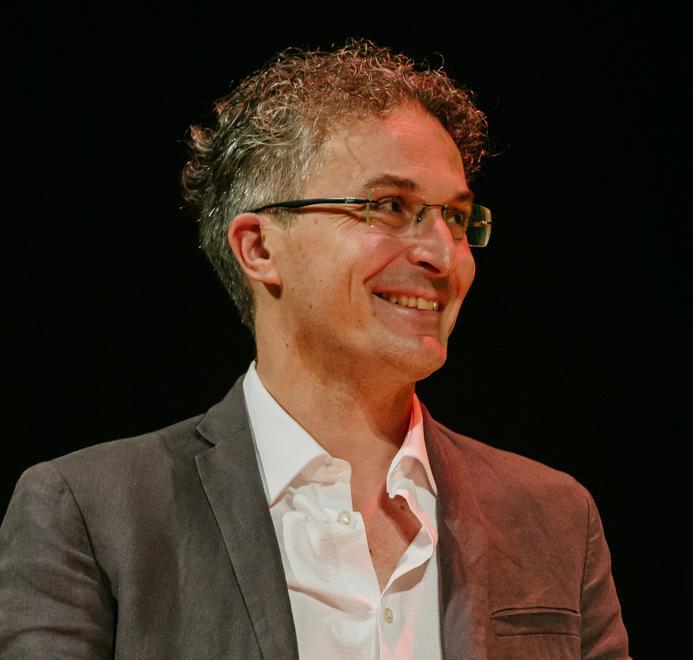 Il compositore lucchese Saverio Rapezzi vince il festival Roma Contest