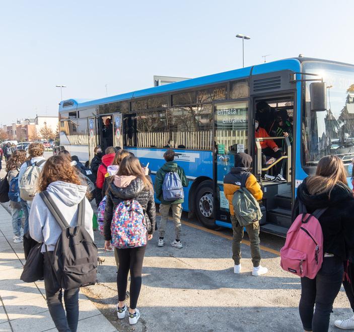 Scuole verso l’orario definitivo Monitoraggio sui carichi 
