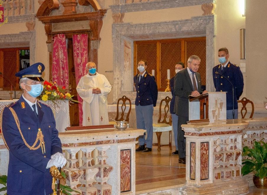 La Polizia festeggia il patrono S. Michele E apre la questura 