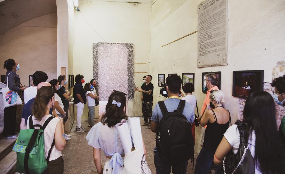 Riaperture ultimo atto Fotografia e teatro si incontrano a Ferrara