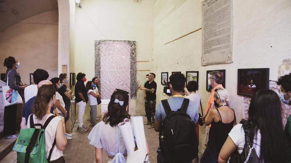 Riaperture ultimo atto Fotografia e teatro si incontrano a Ferrara
