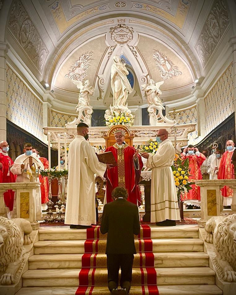 Ozieri, l’arcivescovo Corrado Melis ordina un nuovo diacono