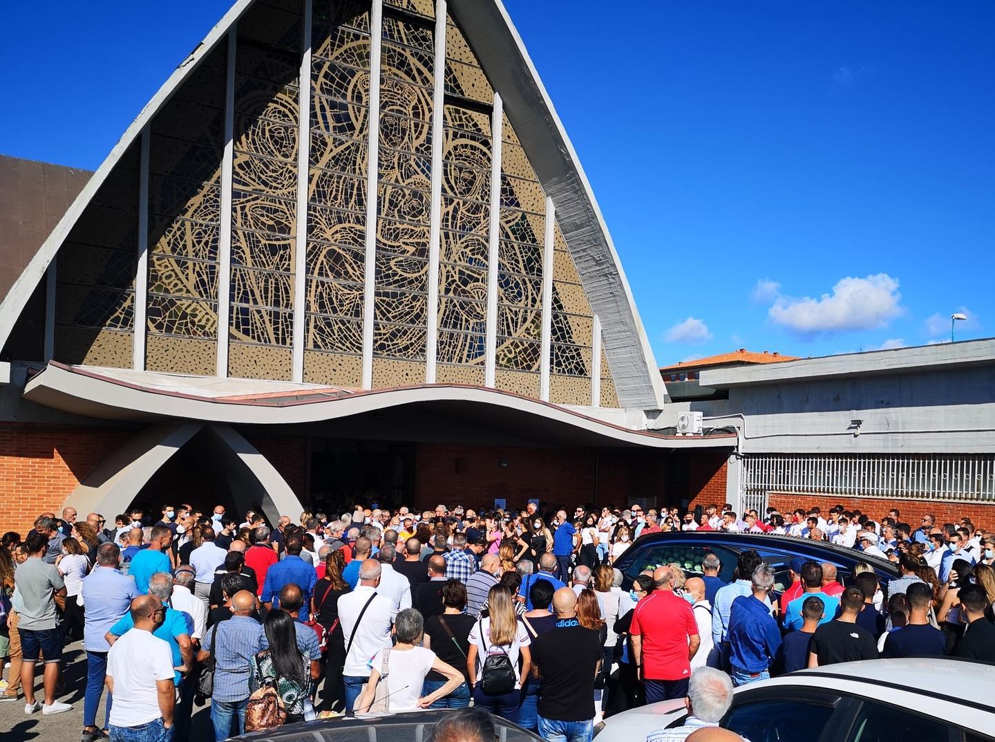 «Addio Antonello, il calcio ha perso un uomo buono»