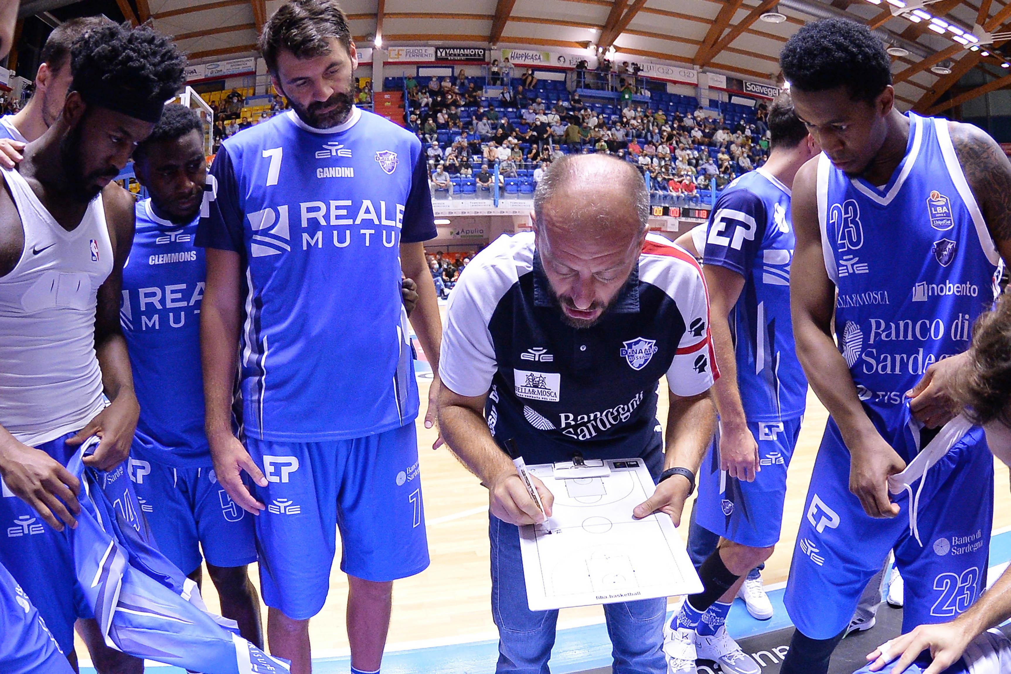 Un time-out della Dinamo