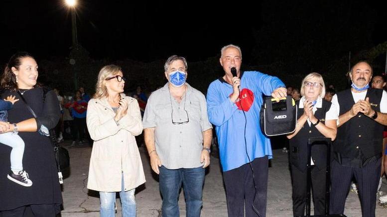 Donato un defibrillatore in memoria di Valeria Vanni