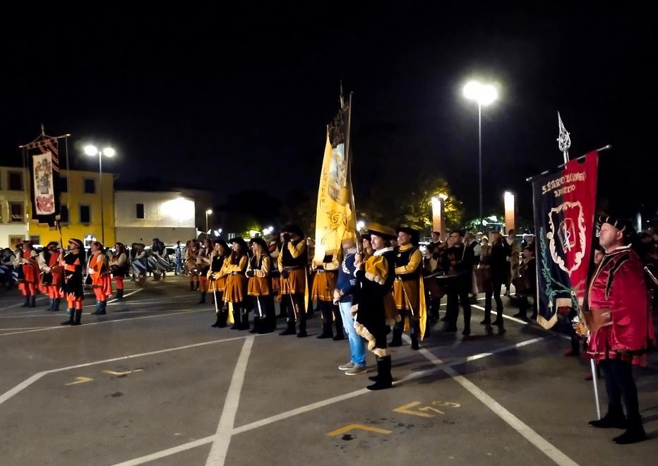 Tamburi, pretattica e colori Castelfranco ritrova il Palio 