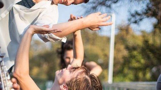 Performance al femminile nel workshop di danza